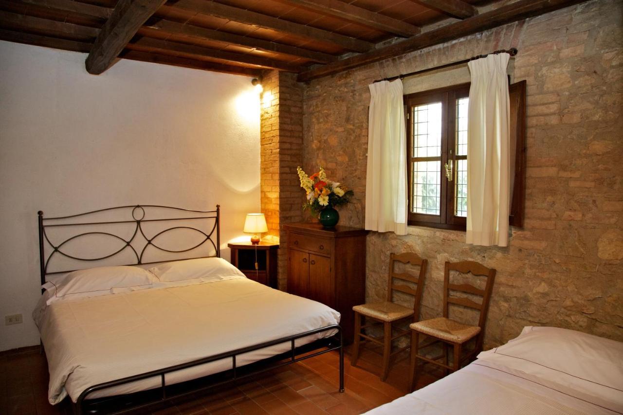 Borgo Il Poggiaccio Residenza D'Epoca Guest House Совичиле Екстериор снимка