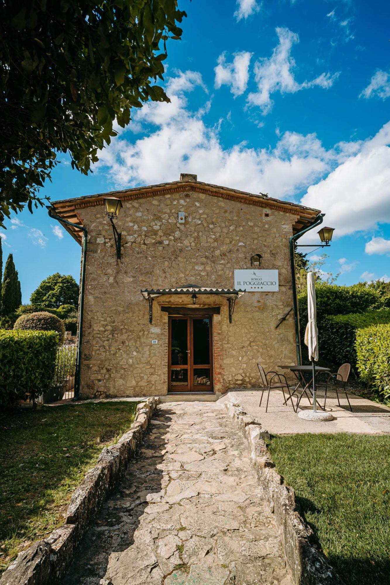 Borgo Il Poggiaccio Residenza D'Epoca Guest House Совичиле Екстериор снимка