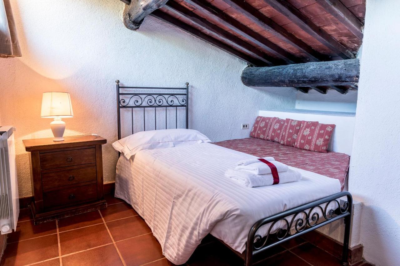 Borgo Il Poggiaccio Residenza D'Epoca Guest House Совичиле Екстериор снимка