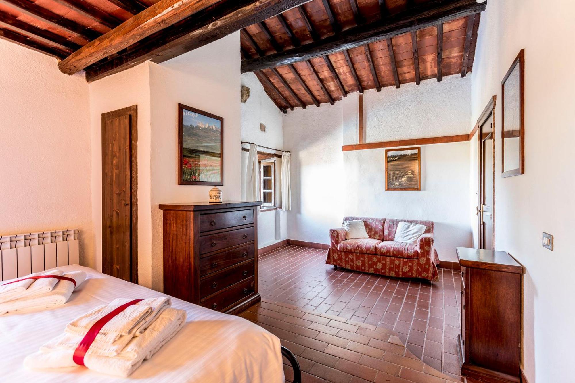 Borgo Il Poggiaccio Residenza D'Epoca Guest House Совичиле Екстериор снимка